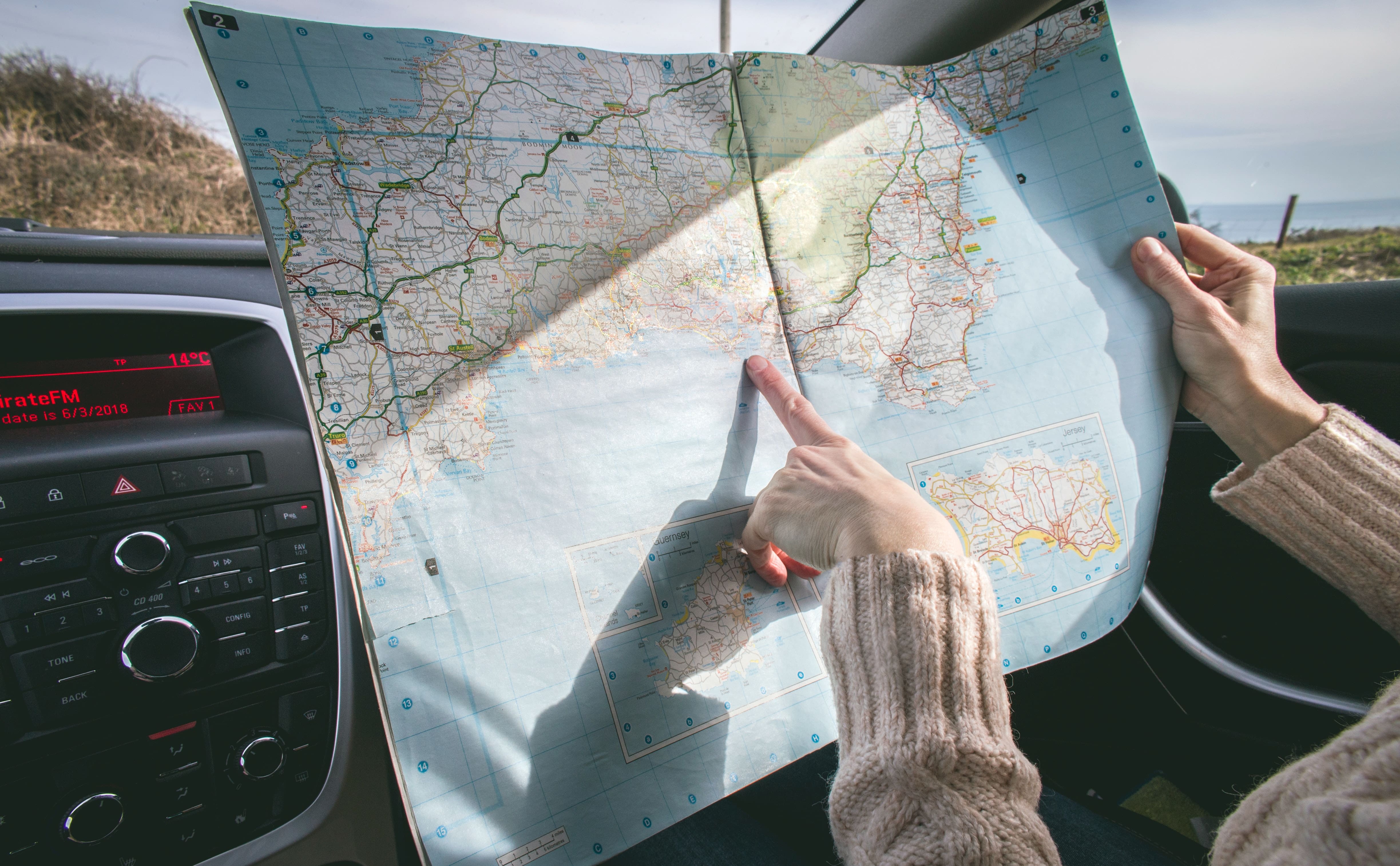 Prepara tu viaje para verano: kit de supervivencia si viajas por carretera