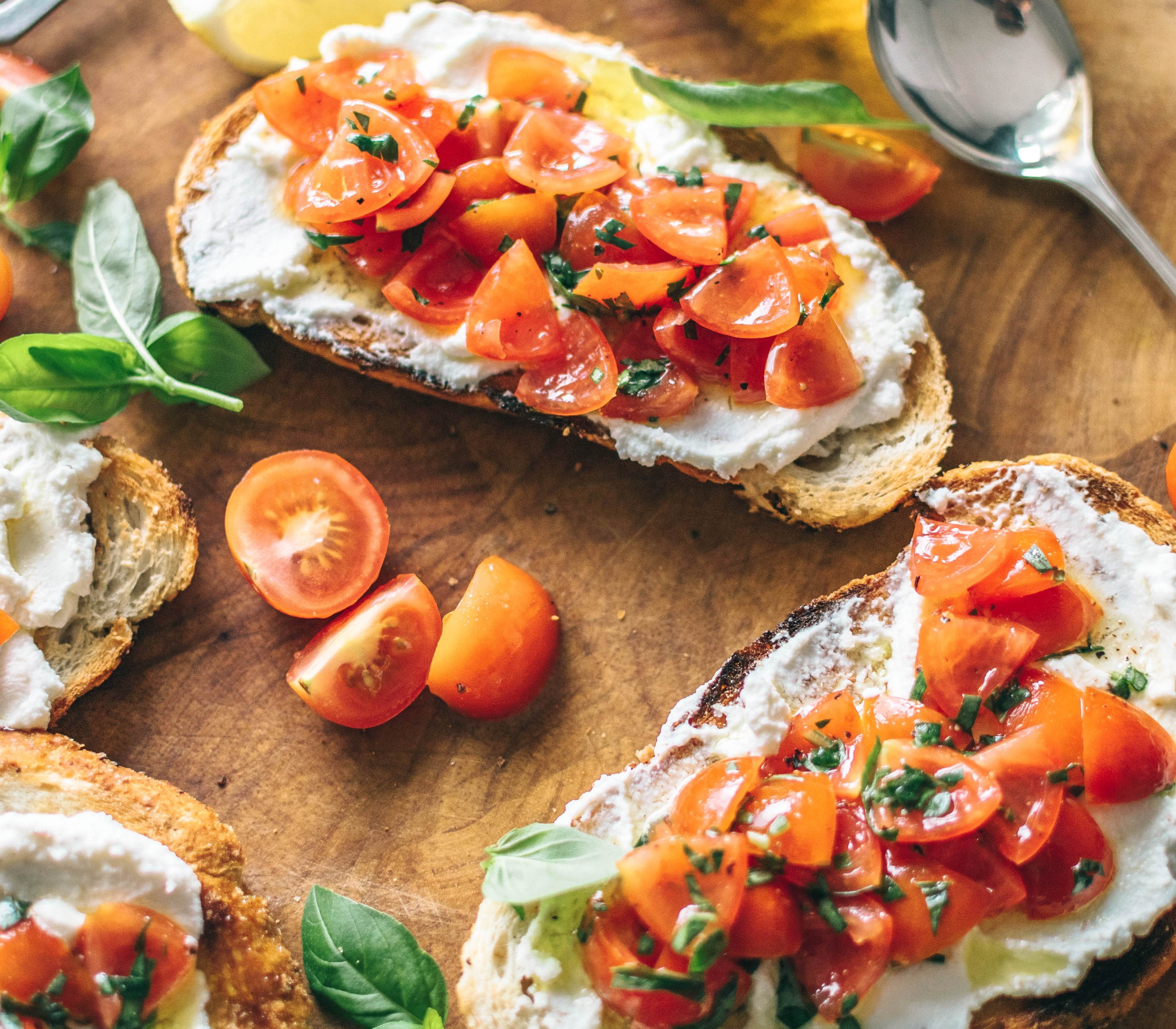Receta Smart: Bruschetta de tomate